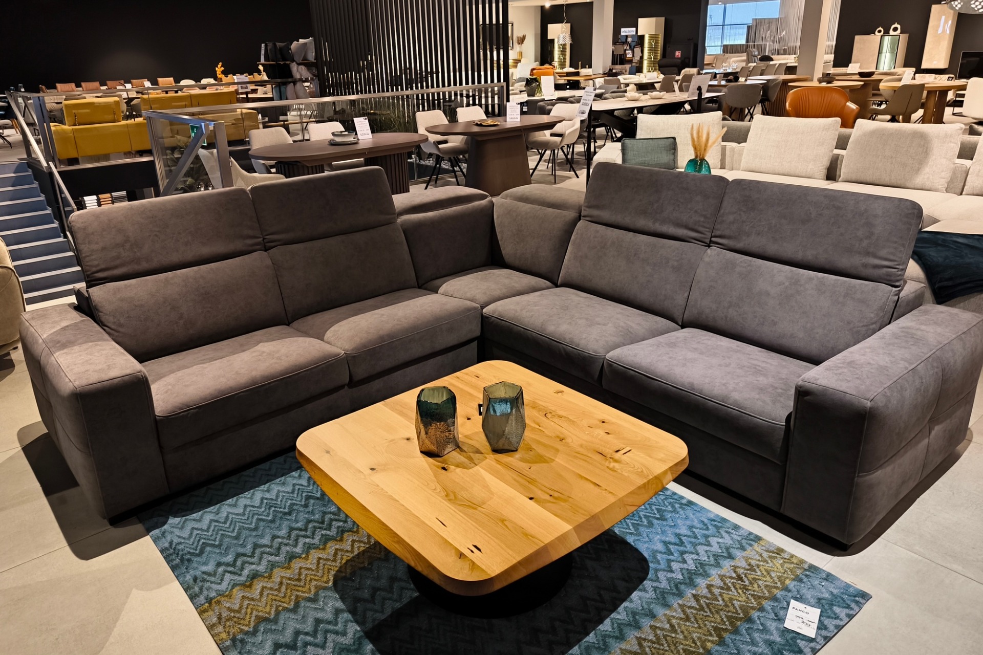 SPRZEDANY!!  Duży narożnik GENUA wymiar 285/285 cm  -63%  4.000 zł